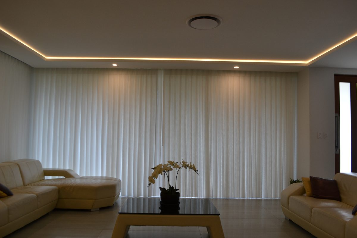 Motorised window furnishings in a contemporary room
